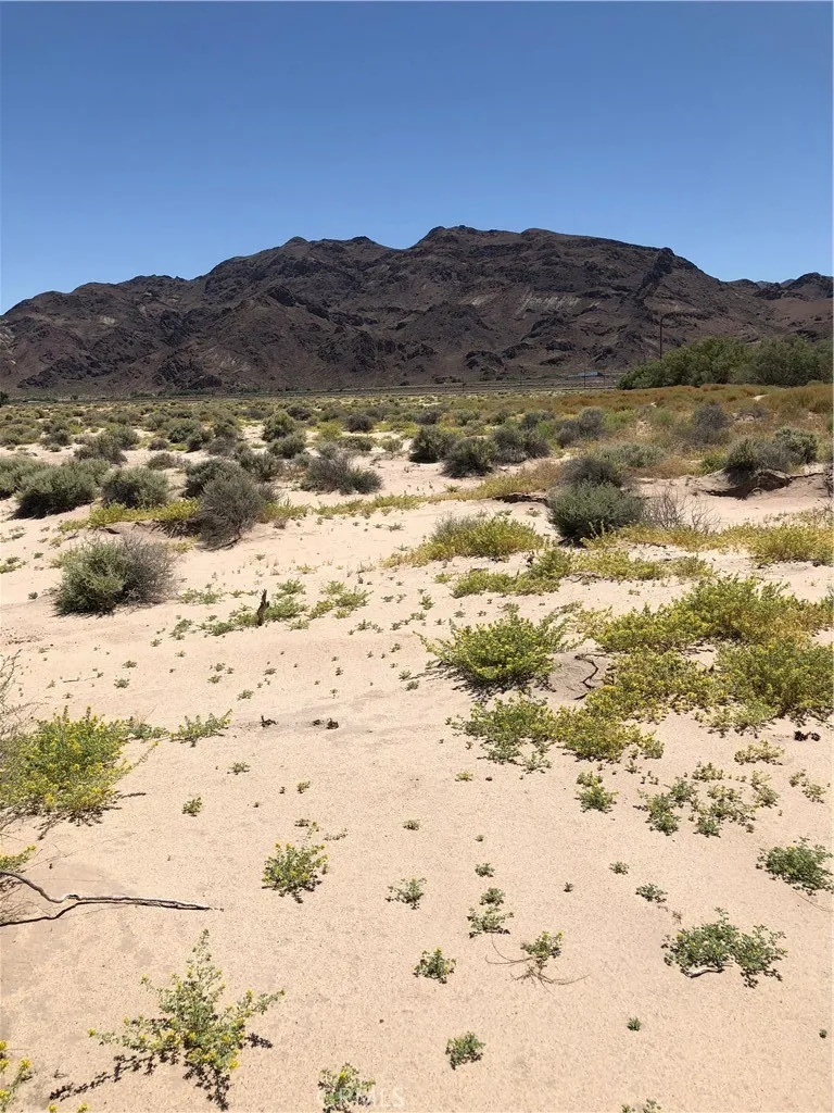 44325 Temescal St, Newberry Springs, CA 92365 - Photo 2 of 7, Newberry Springs, CA