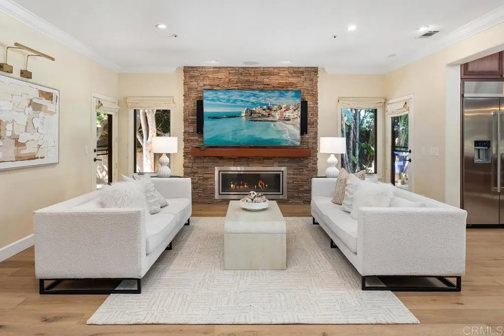 1056 Woodside Way, Del Mar, CA, 92014