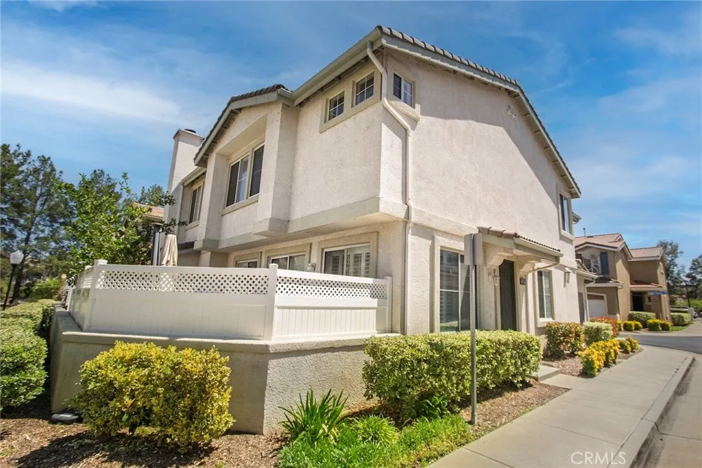 Saugus, CA 91350