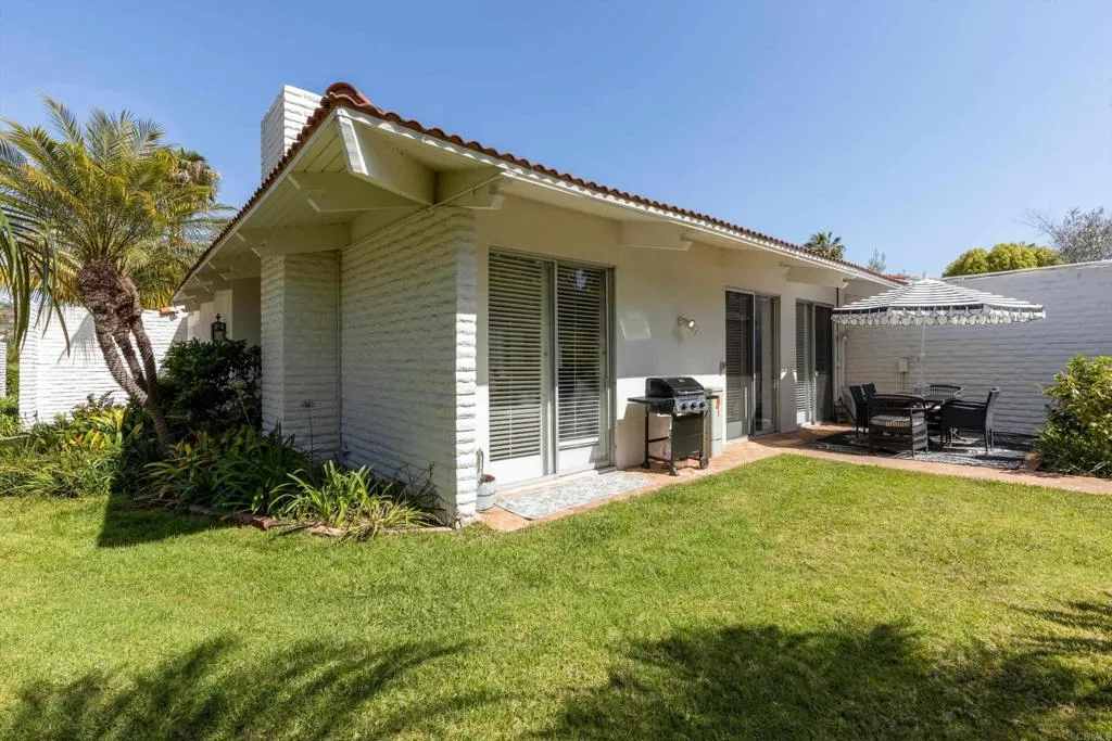 Photo #25: NDP2603793 Listing: Photo #25