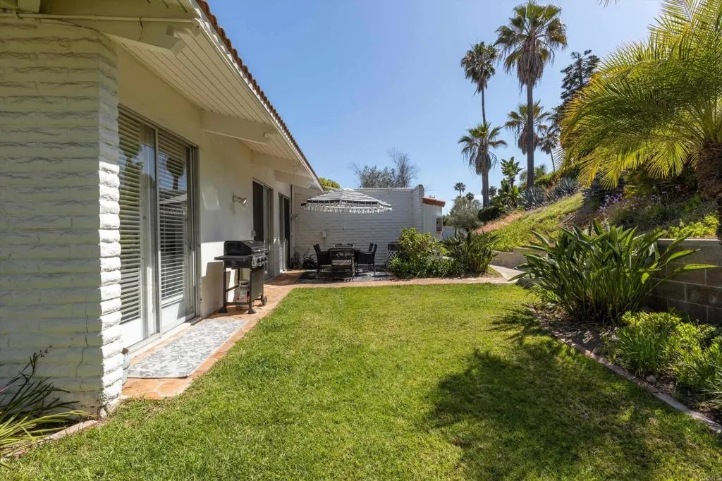 Photo #24: NDP2603793 Listing: Photo #24