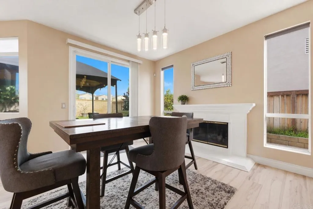https://cdn.realtyfeed.com/cdn/127/306696591/56cb233257b688a61fa5d01e58ba0b02.webp