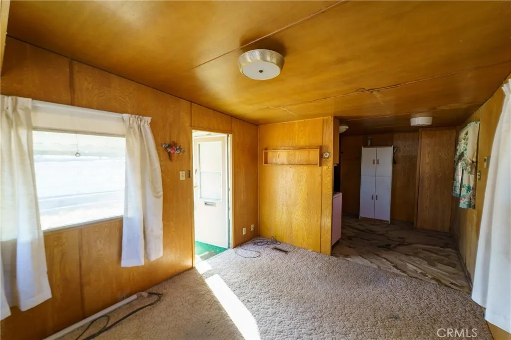 https://cdn.realtyfeed.com/cdn/127/306696635/82dcc91ea197233e60bf13c72654ec3d.webp