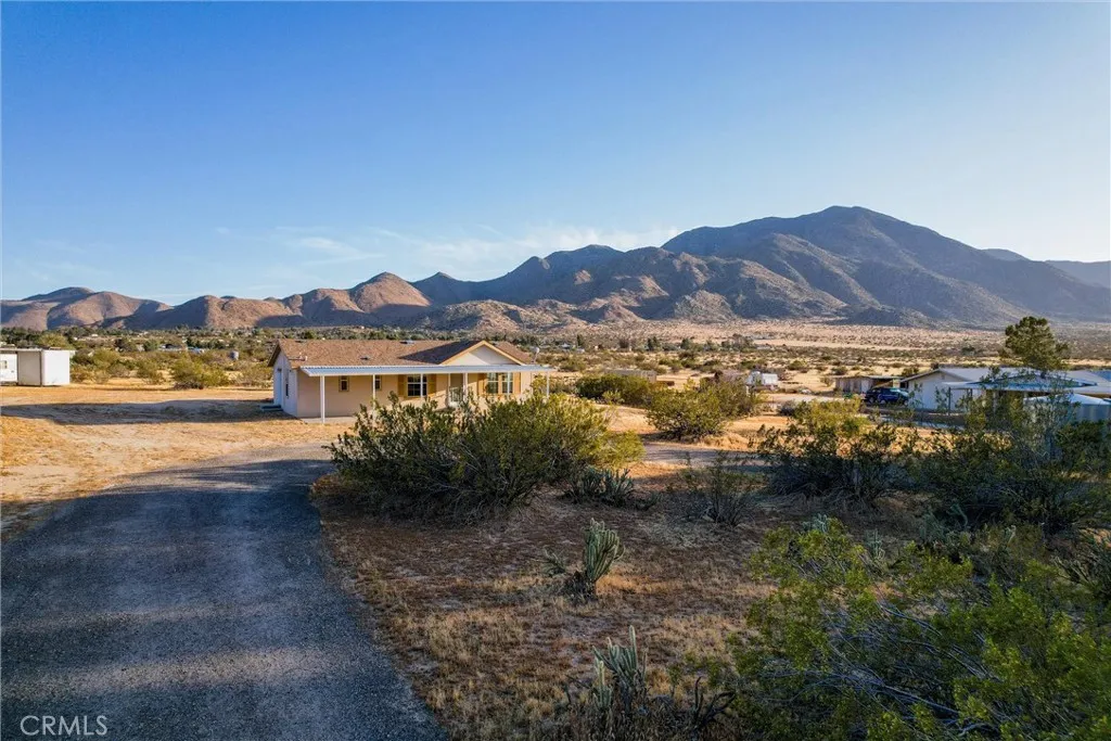 https://cdn.realtyfeed.com/cdn/127/306696635/eb37580683a94d37e044bb85175ad018.webp