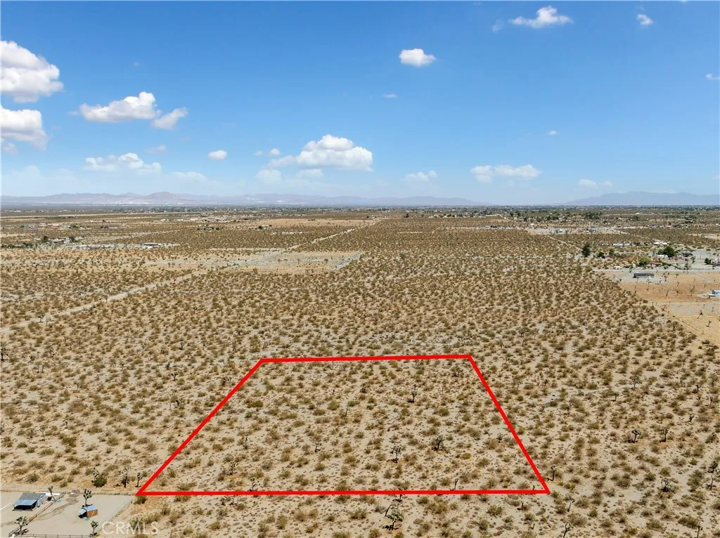 2 Wintergreen Rd, Pinon Hills, CA, 92372