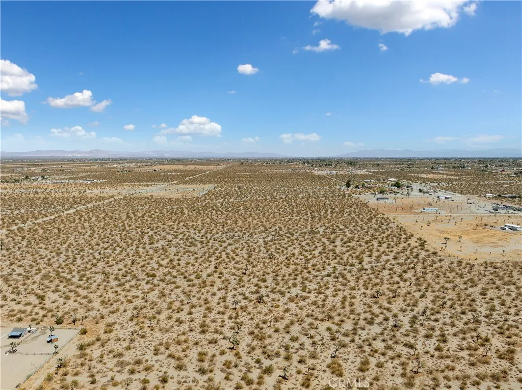 2 Wintergreen Rd, Pinon Hills, CA, 92372