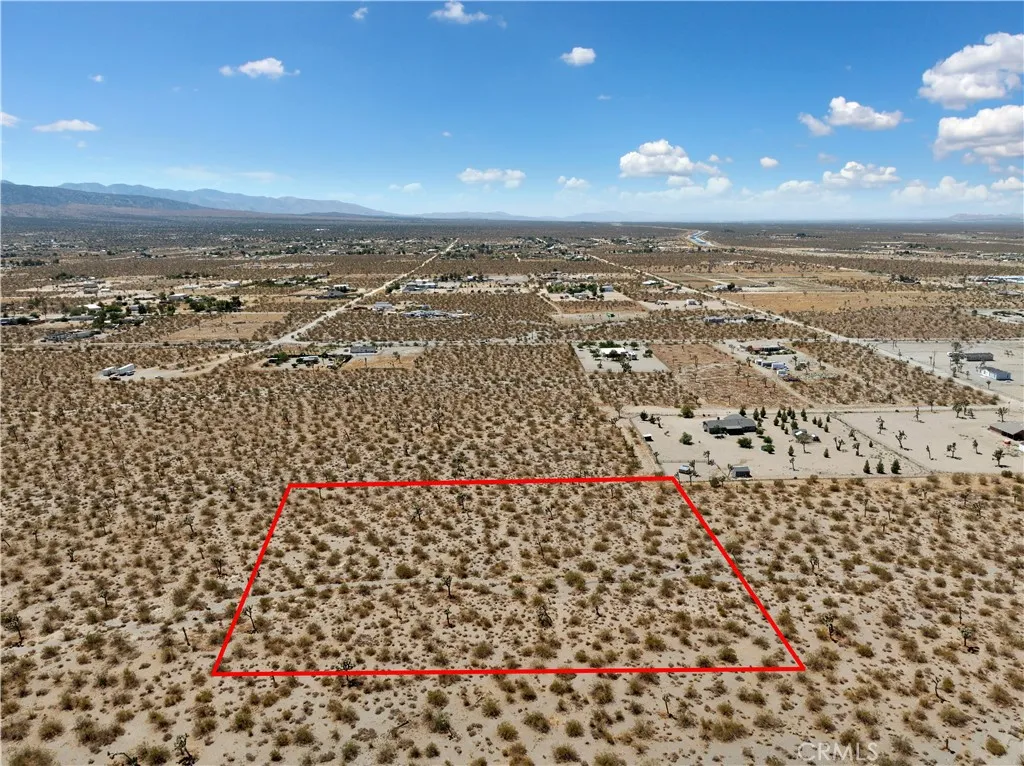 2 Wintergreen Rd, Pinon Hills, CA, 92372