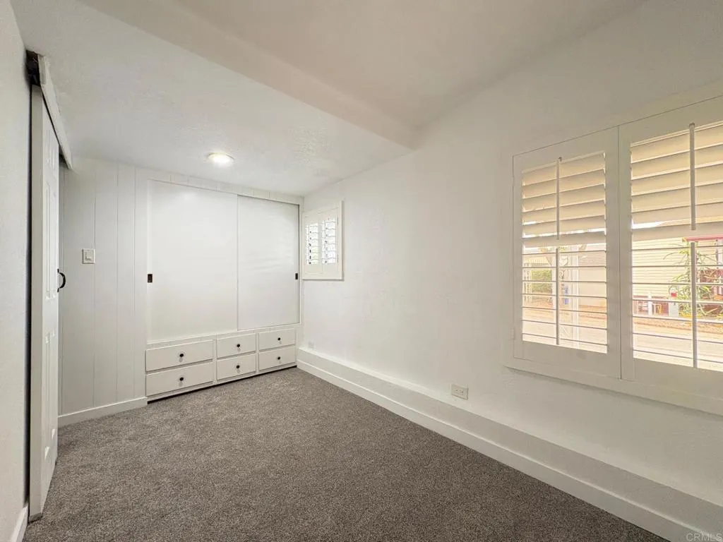 https://cdn.realtyfeed.com/cdn/127/306696657/cff77807f7bb8785110e62254541fb6e.webp