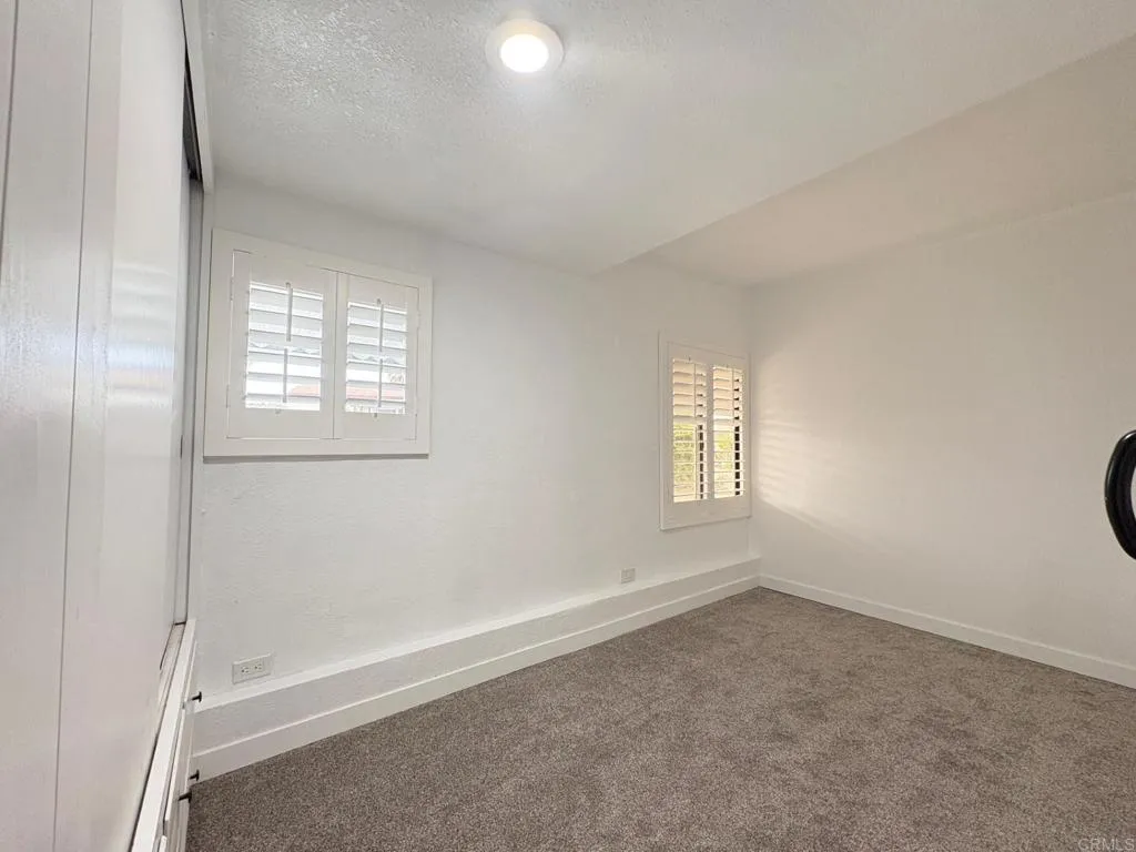 https://cdn.realtyfeed.com/cdn/127/306696657/fcb5a4707da15b4b61c966b1d68f4261.webp