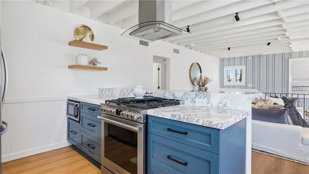 6601 Seashore, Newport Beach, CA, 92663