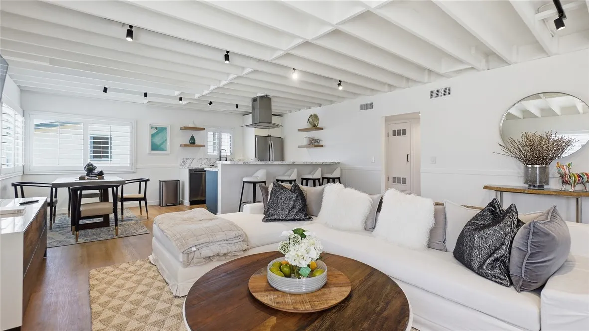 6601 Seashore, Newport Beach, CA, 92663