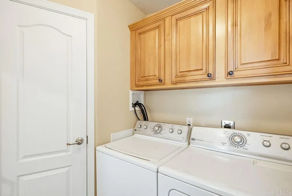 https://cdn.realtyfeed.com/cdn/127/306696699/a86f988ef85d5cb2c1d001f3d94c4361.webp