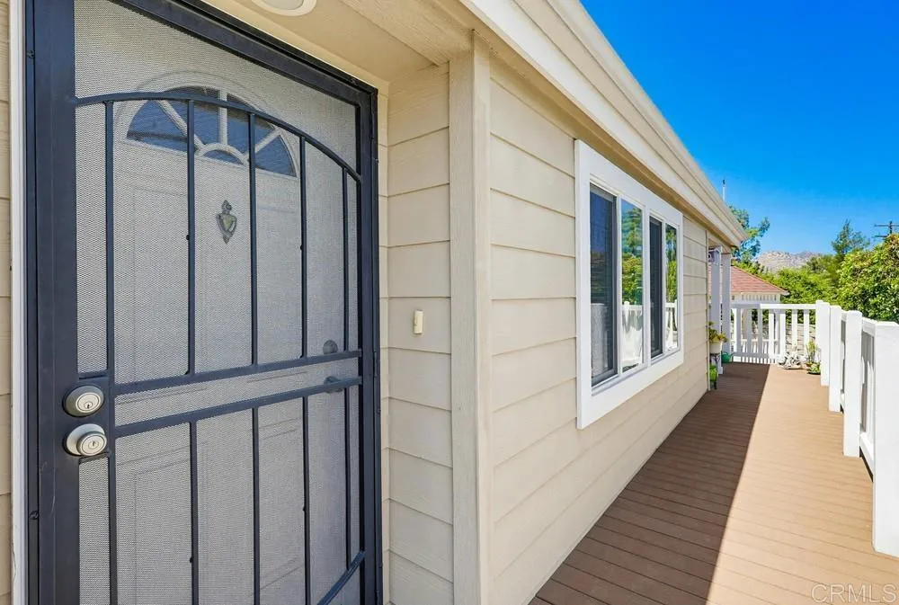 https://cdn.realtyfeed.com/cdn/127/306696699/c671f23da03751531a592fc859cfc6b3.webp