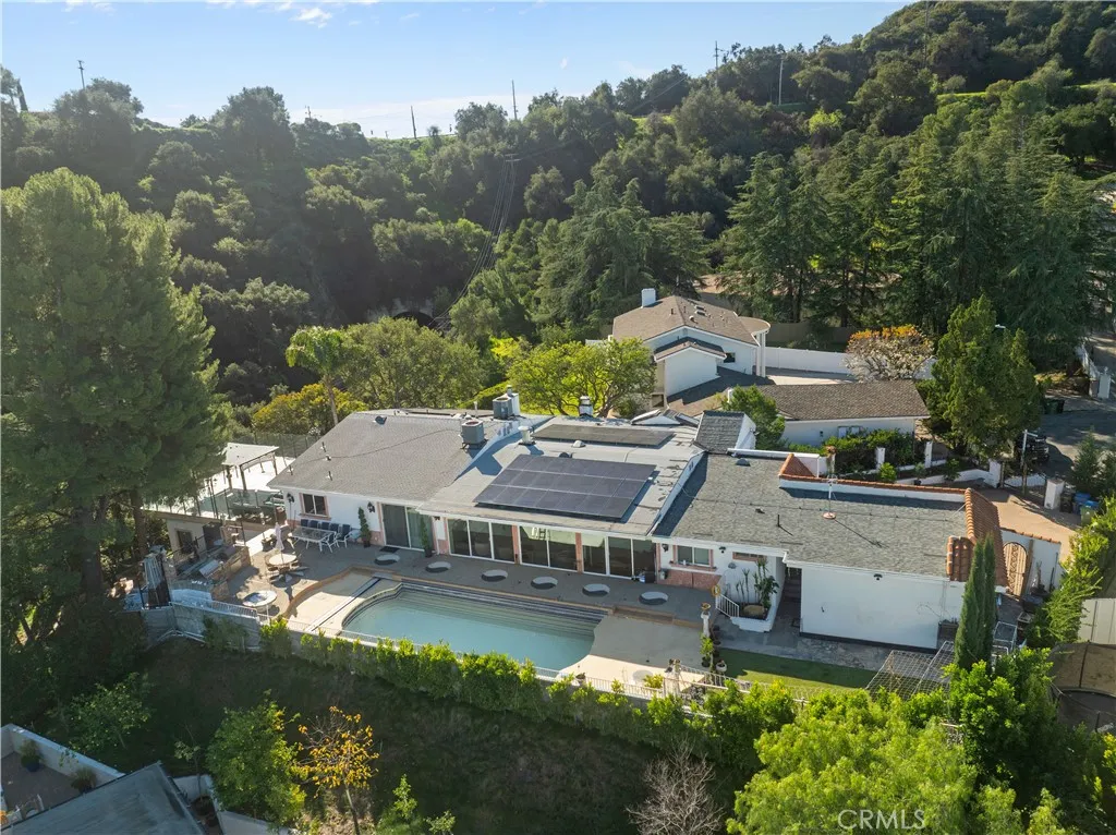 Encino, CA 91436