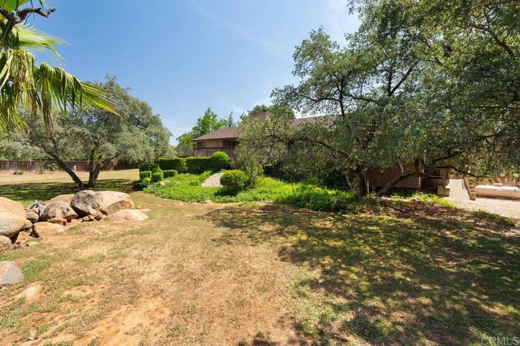 https://cdn.realtyfeed.com/cdn/127/306696721/4260a7198eb50f7350d37ab4eb4ef6b0.webp