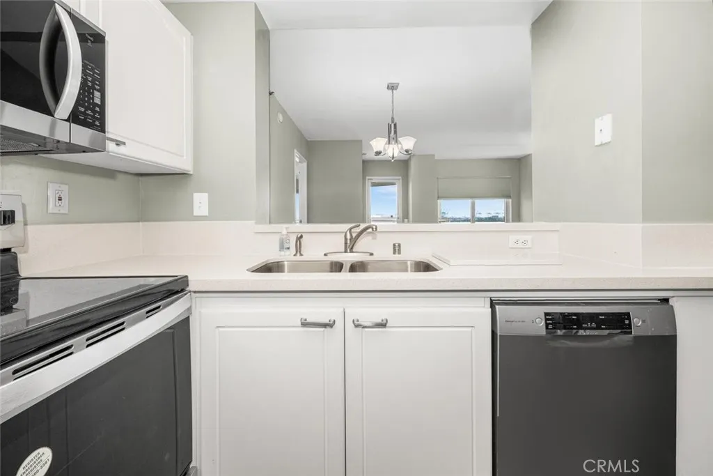 525 E Seaside Way Unit 904