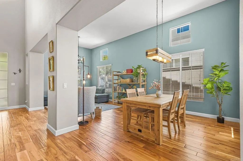 https://cdn.realtyfeed.com/cdn/127/306696810/9e6e73dbc5aad9f9749ee6996d80449c.webp