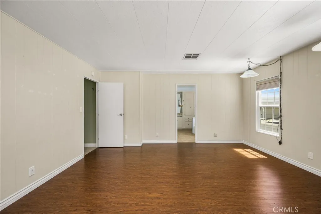 https://cdn.realtyfeed.com/cdn/127/306696841/883217dc7b80d51b1370ac0a5548d4b7.webp