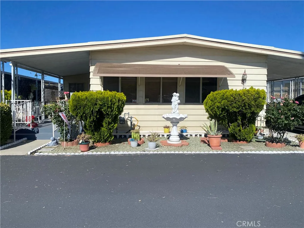 324 Long Street, Hemet, CA, 92543