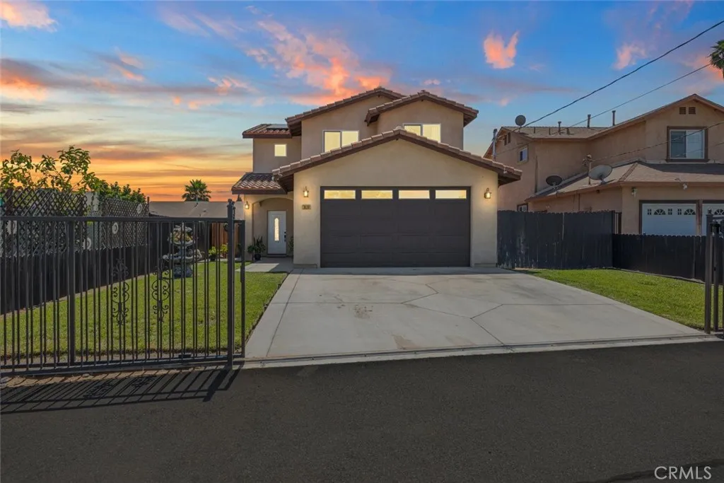 Riverside, CA 92504