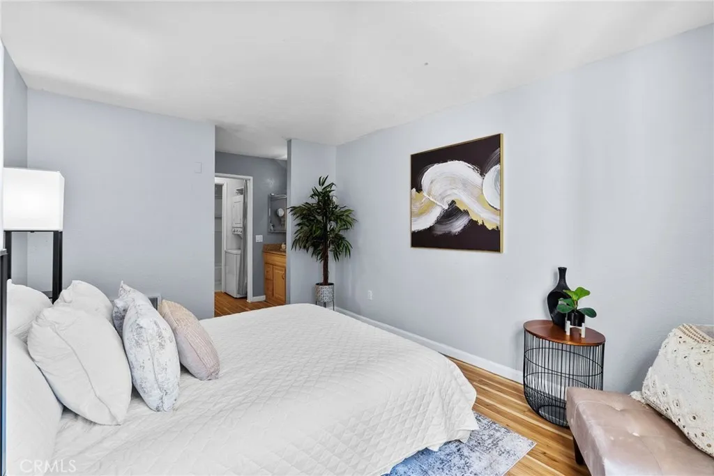 https://cdn.realtyfeed.com/cdn/127/306696990/c1aa3097b8bbf7c727981899d258742d.webp