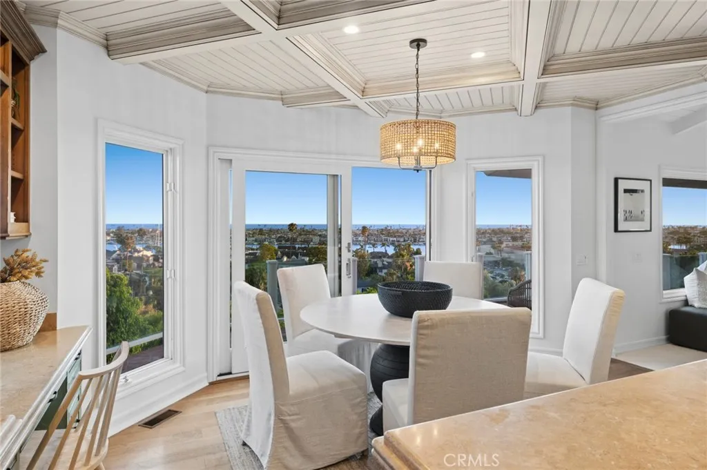 701 Kings Road, Newport Beach, CA, 92663