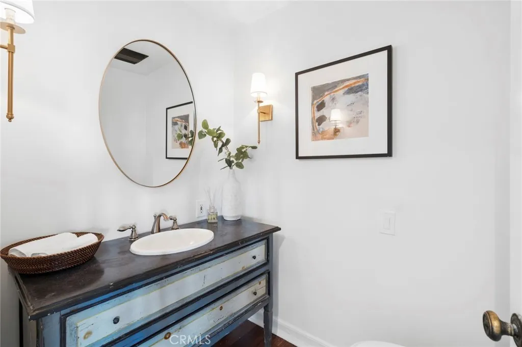 701 Kings Road, Newport Beach, CA, 92663