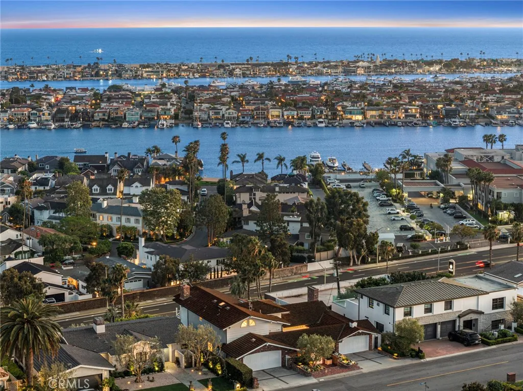 701 Kings Road, Newport Beach, CA, 92663