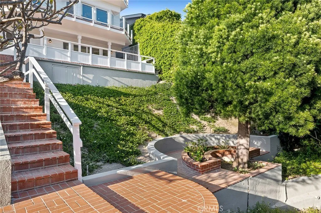 701 Kings Road, Newport Beach, CA, 92663