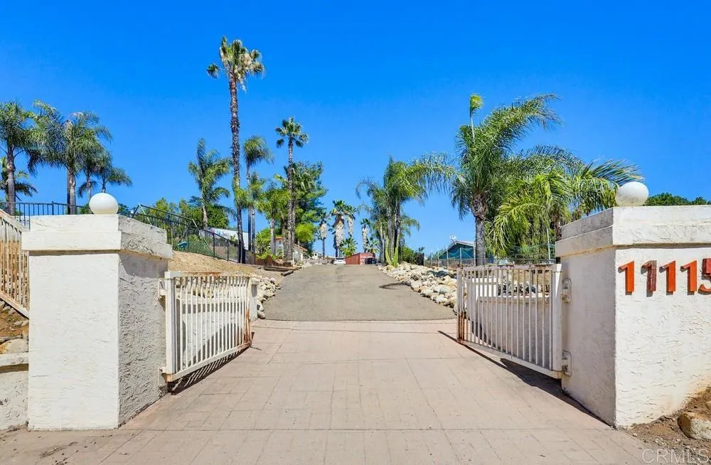 https://cdn.realtyfeed.com/cdn/127/306697012/1496fe27b76d0d9cfe863a380a72f793.webp
