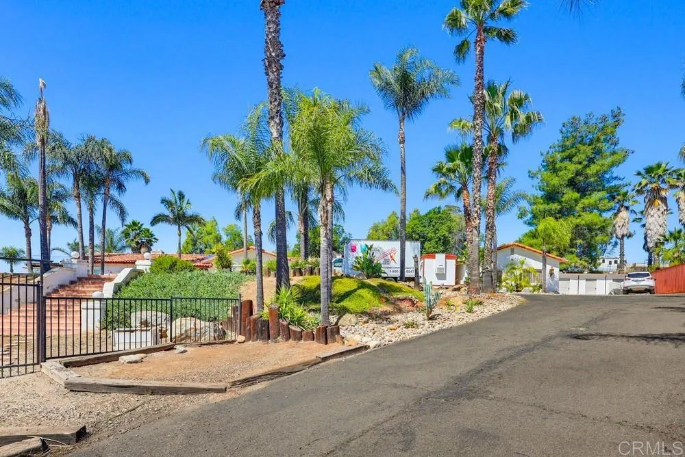 https://cdn.realtyfeed.com/cdn/127/306697012/3441d3188a3987349f955668ee356622.webp