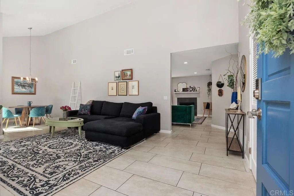 https://cdn.realtyfeed.com/cdn/127/306697061/c697c881a0c13dbf7a15bf822035b6f1.webp