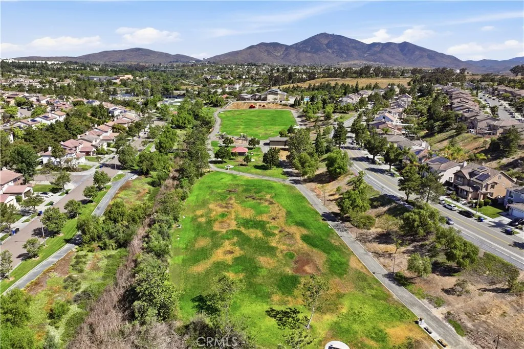 https://cdn.realtyfeed.com/cdn/127/306697069/6b17b3d2008013e00da178086039bba0.webp