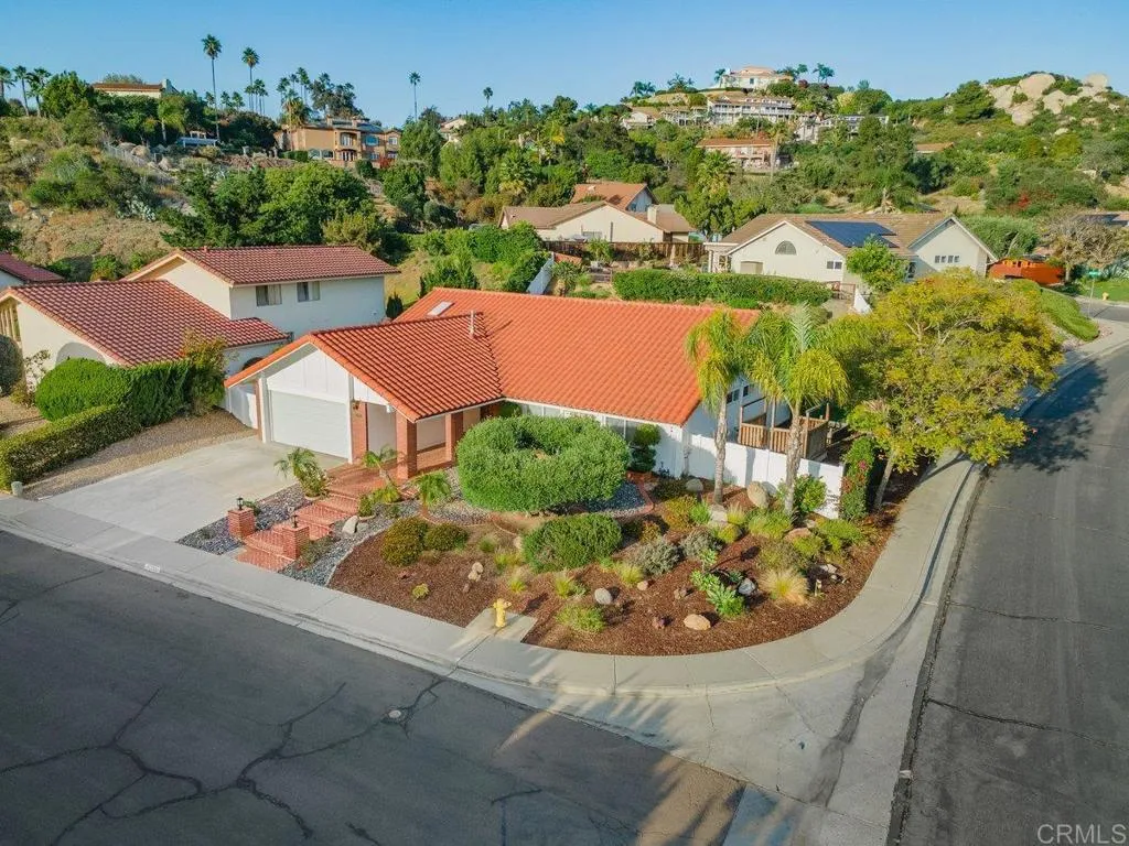 https://cdn.realtyfeed.com/cdn/127/306697076/8832c3c902290159b92ac0e5ec795e8c.webp