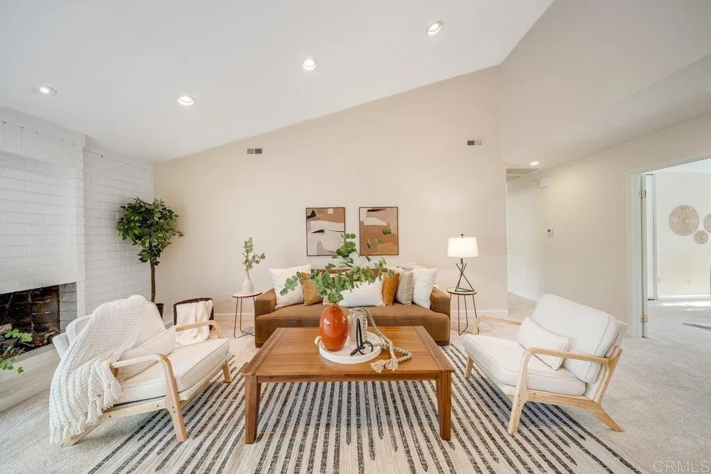 https://cdn.realtyfeed.com/cdn/127/306697076/b2975a1b645a1b434dbd92f89e6e8093.webp