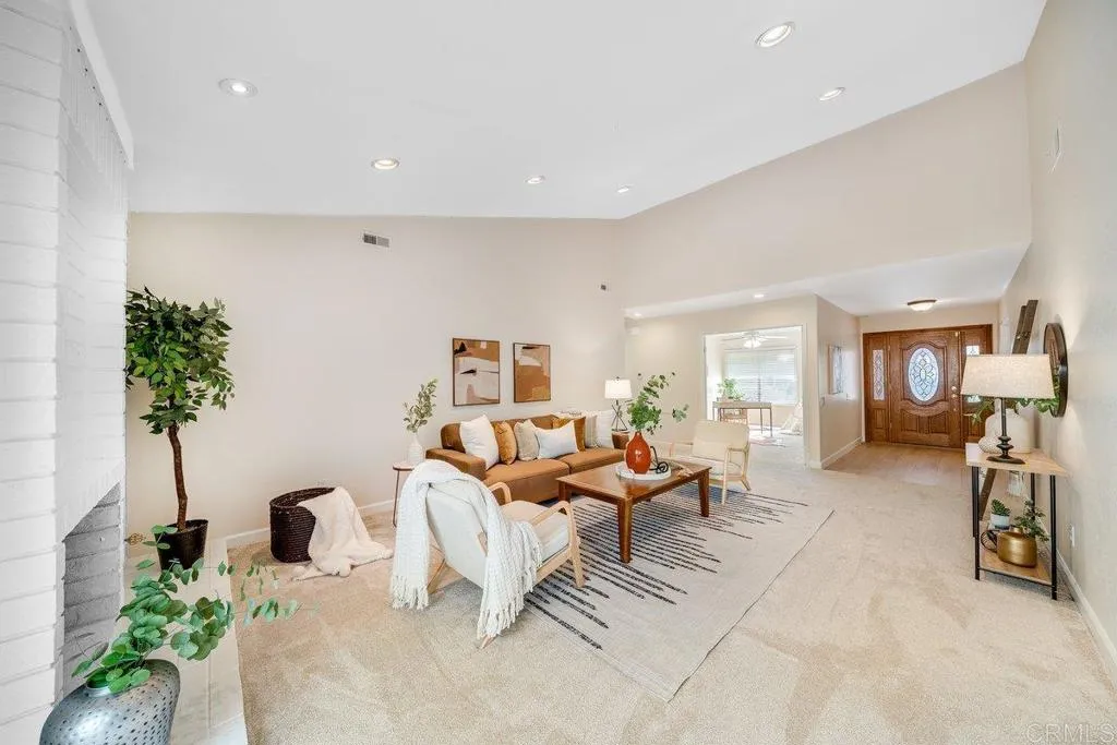 https://cdn.realtyfeed.com/cdn/127/306697076/db99f2e61448e43d122c37a9656683b3.webp