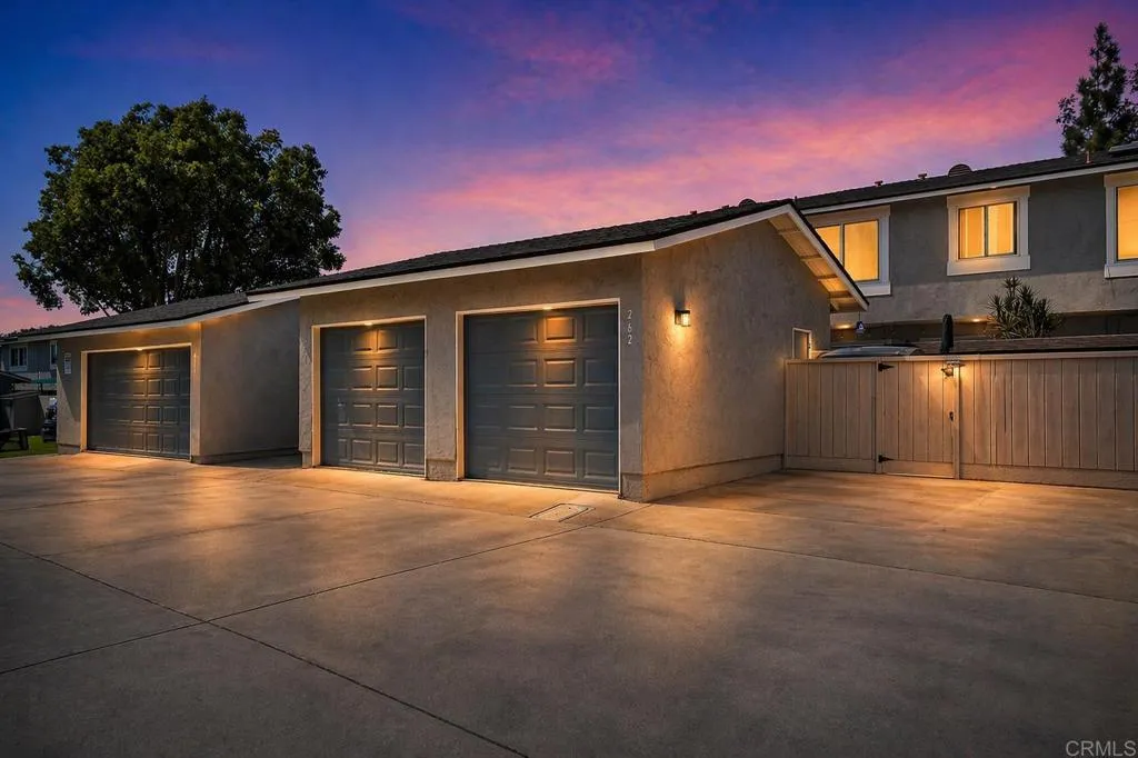 1736 San Pasqual Valley Road, Escondido, CA, 92027