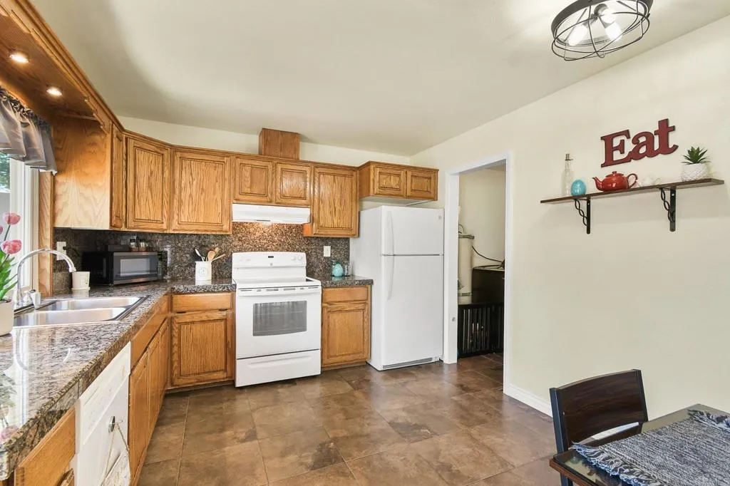 Photo #10: PTP2602973 Listing: Photo #10