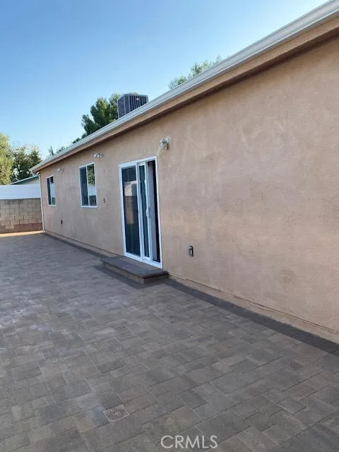 6954 Jellico, Van Nuys, CA, 91406
