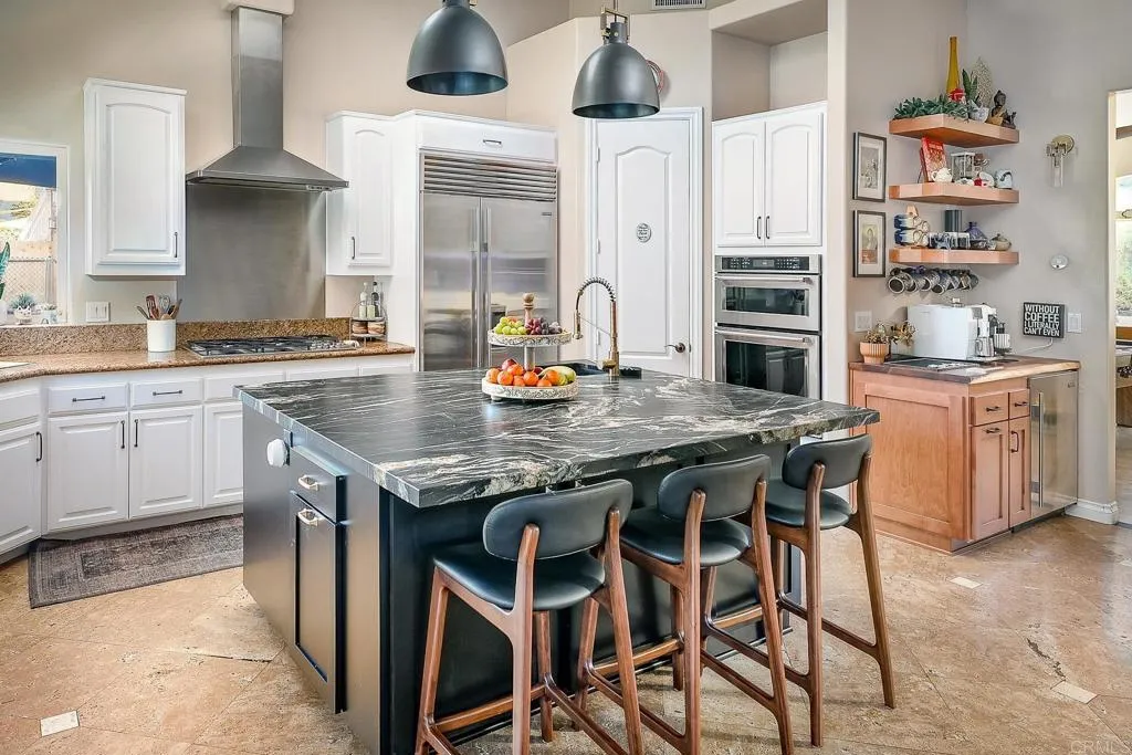28345 Tricia Place, Escondido, CA, 92026