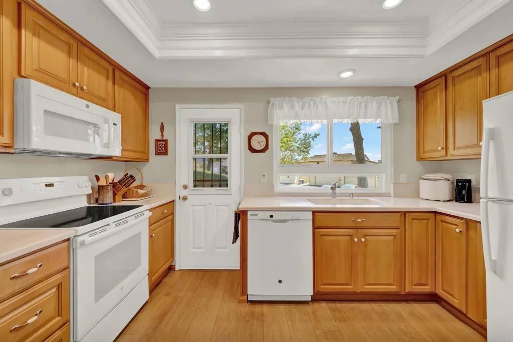 https://cdn.realtyfeed.com/cdn/127/306697125/b7288466e6ac91e04c95aba04cea5238.webp