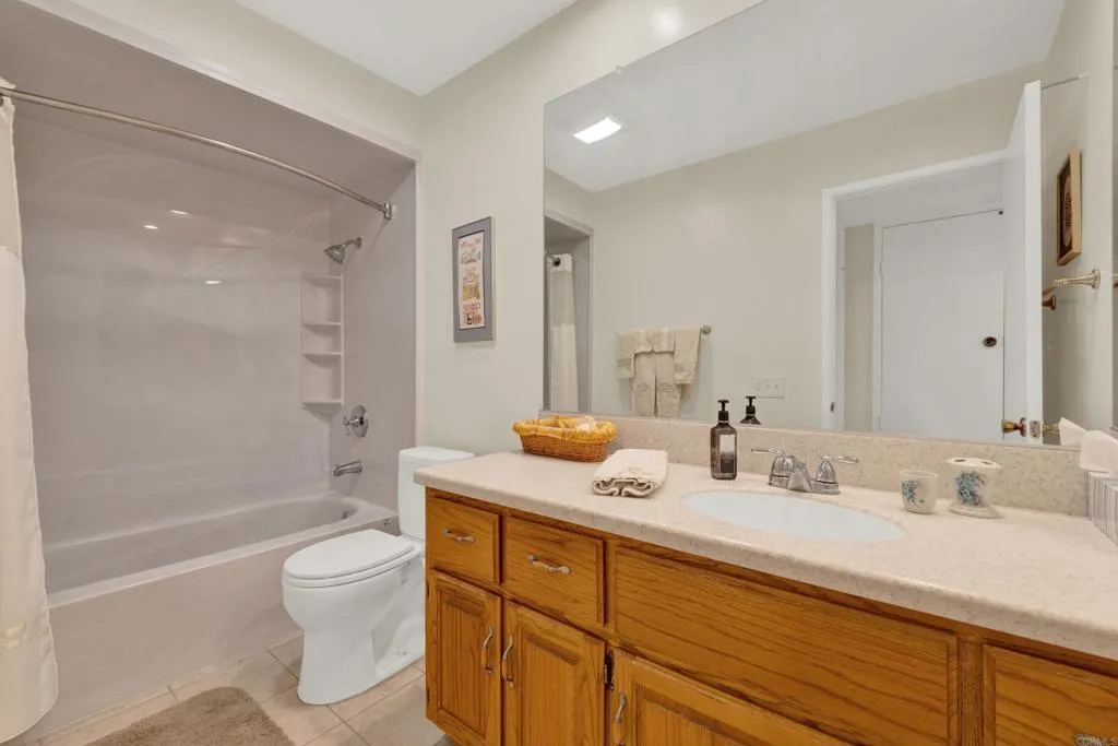 https://cdn.realtyfeed.com/cdn/127/306697125/e3ec699c1b6e7caa034ae39590a31148.webp