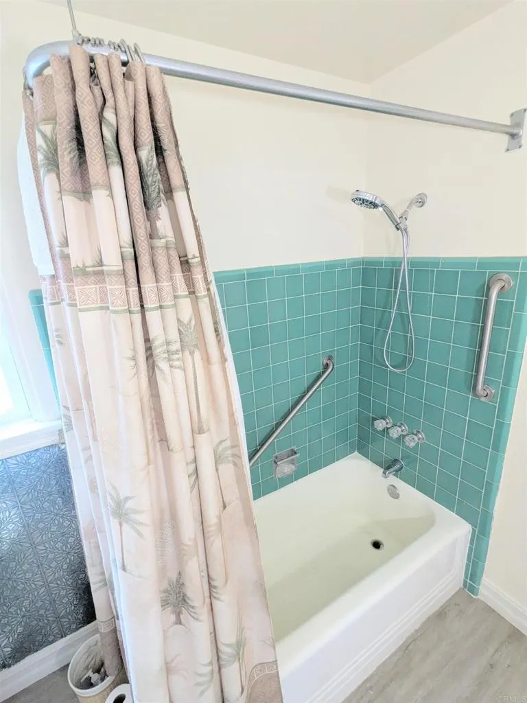 https://cdn.realtyfeed.com/cdn/127/306697140/b61ce961ac2bf93e9046121499993d2e.webp