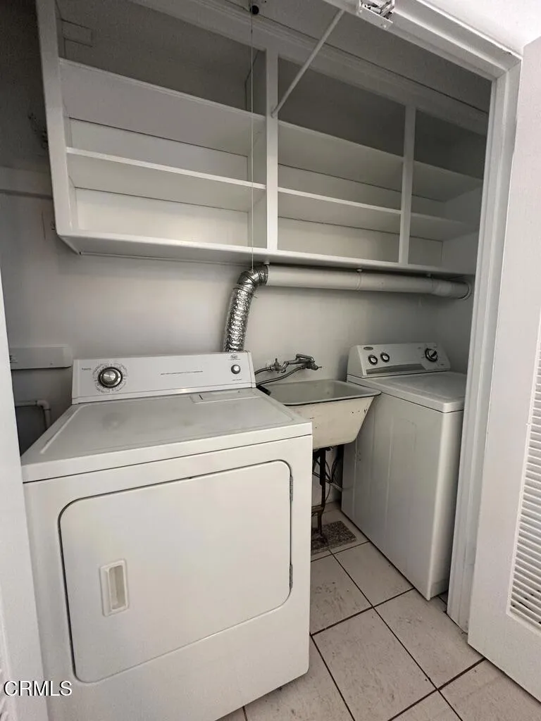 2618 Griffith Park Boulevard, Los Angeles, CA, 90039