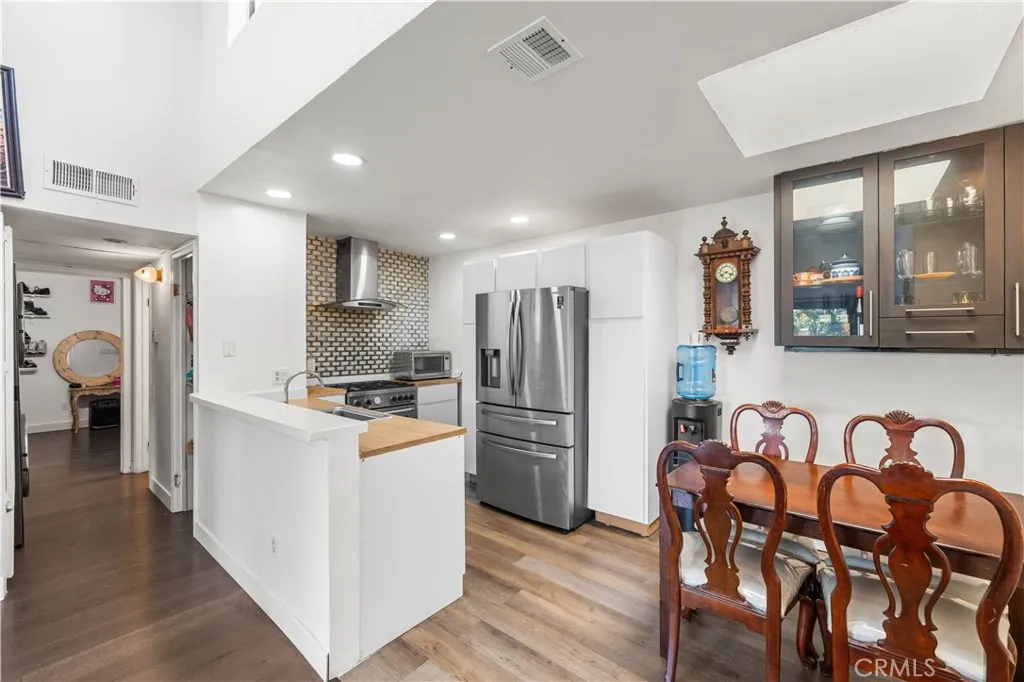9600 Van Nuys Unit 220, Panorama City, CA 91402 - Photo 5 of 16, Panorama City, CA