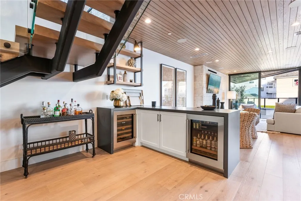 109 Turquoise, Newport Beach, CA, 92662