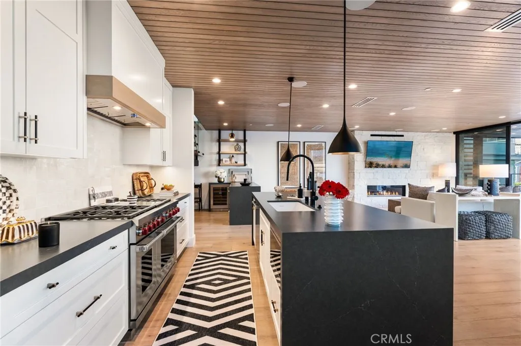109 Turquoise, Newport Beach, CA, 92662