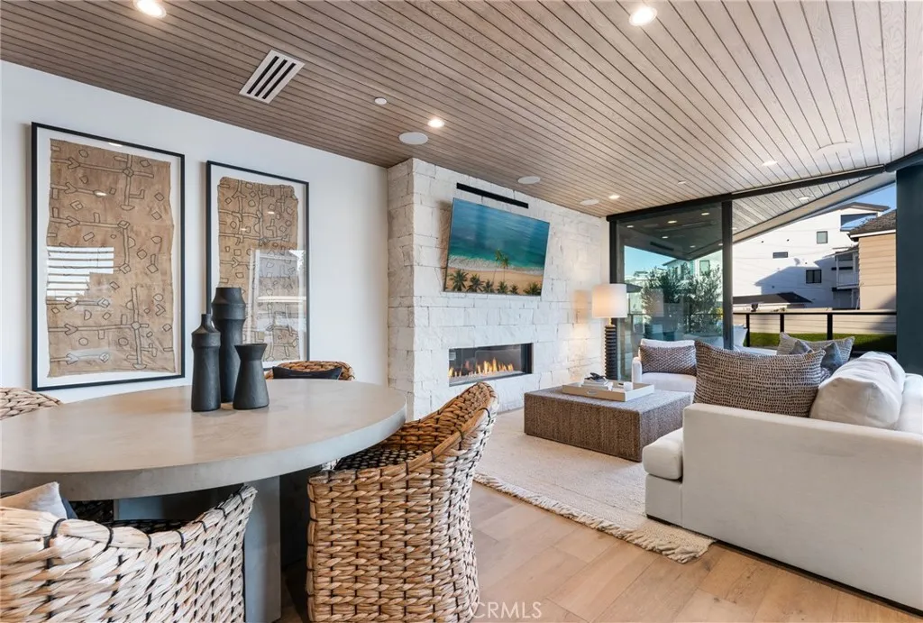 109 Turquoise, Newport Beach, CA, 92662
