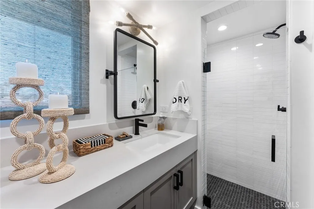 109 Turquoise, Newport Beach, CA, 92662