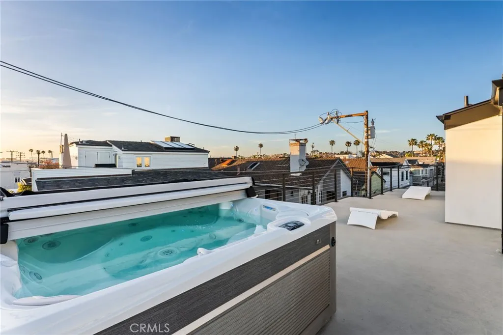 109 Turquoise, Newport Beach, CA, 92662